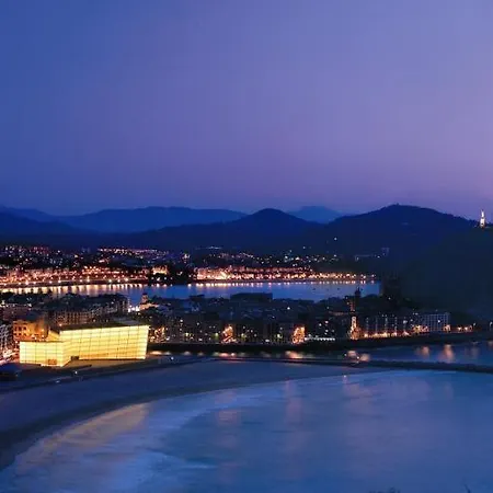 Apartmán Amara Pio Xii Parking 20e Night Wifi Terrace *